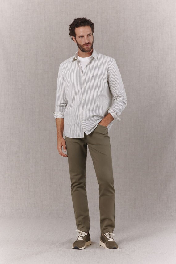 Pantalón vaquero 5 bolsillos slim fit