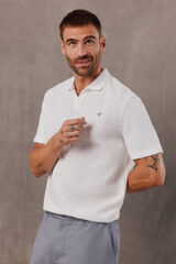 OOTO Polo de textura com gola aberta Branco