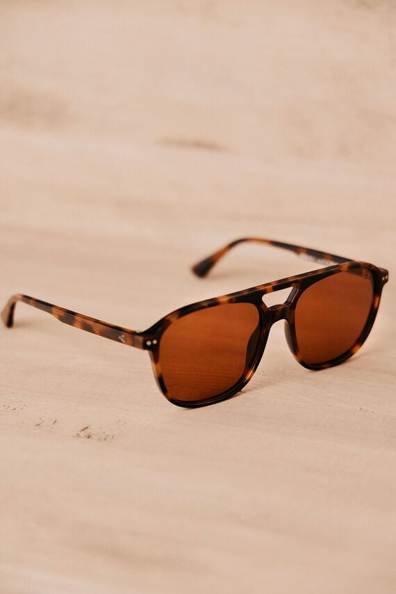 Marrakech. Gafa aviador rectangular acetato