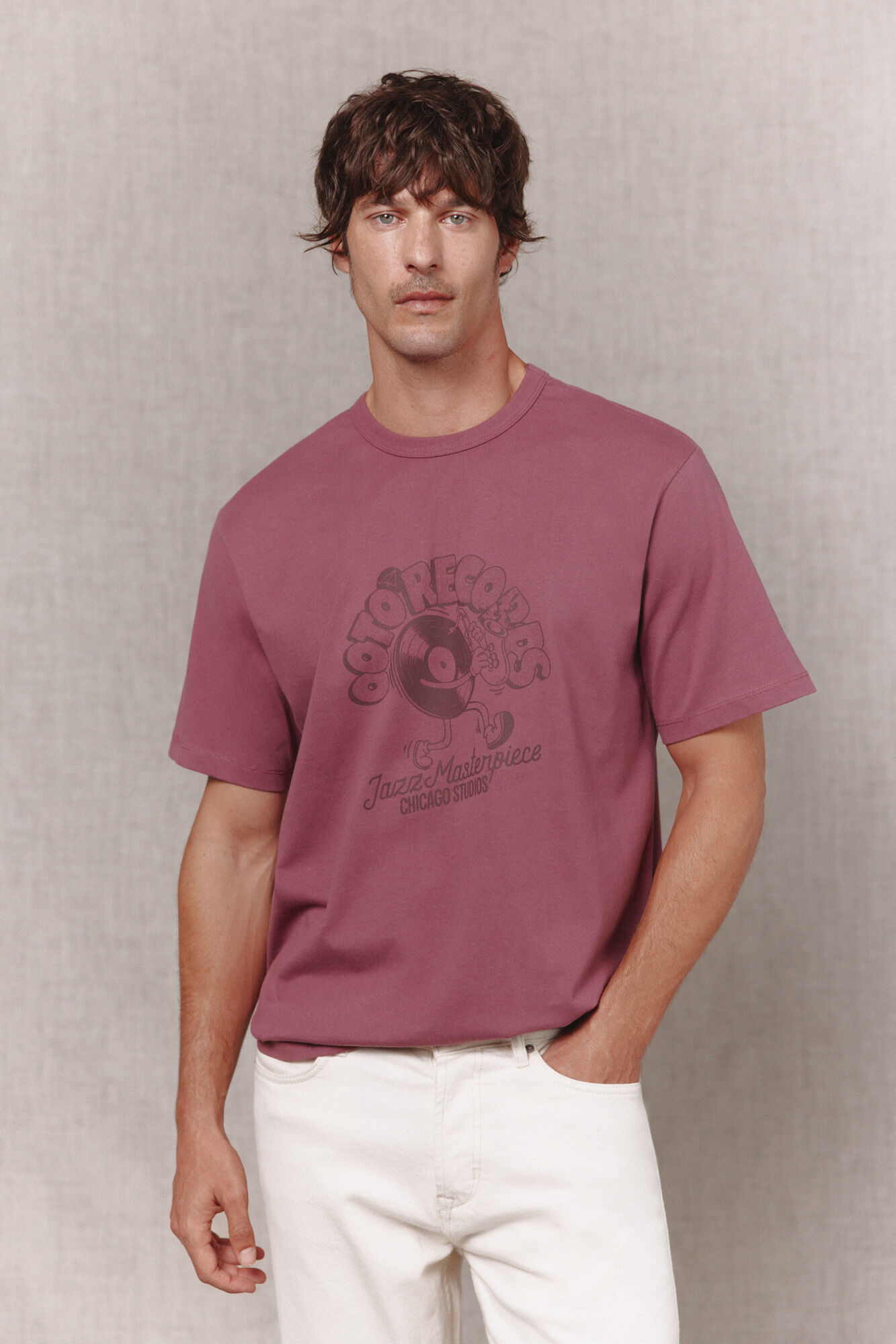 OOTO T-shirt gr&aacute;fica lavada