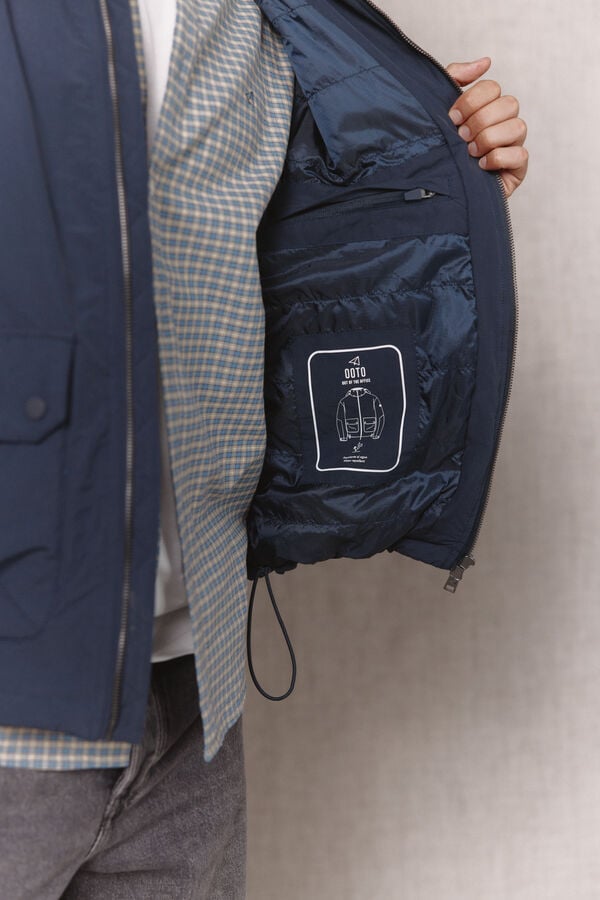 OOTO Casaco t&eacute;cnico com bolsos Azul