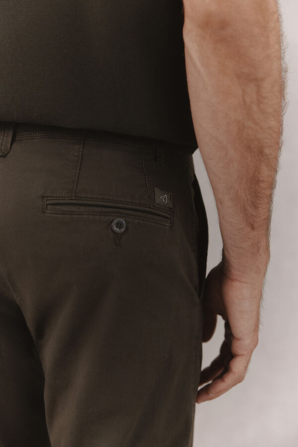 OOTO Basic slim chinos Kaki