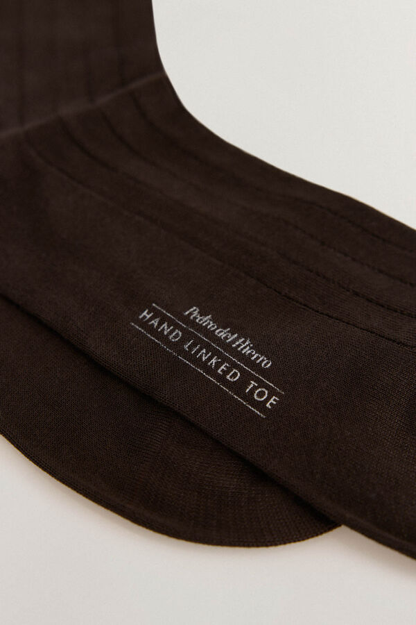 Pedro del Hierro Plain dress socks Brown