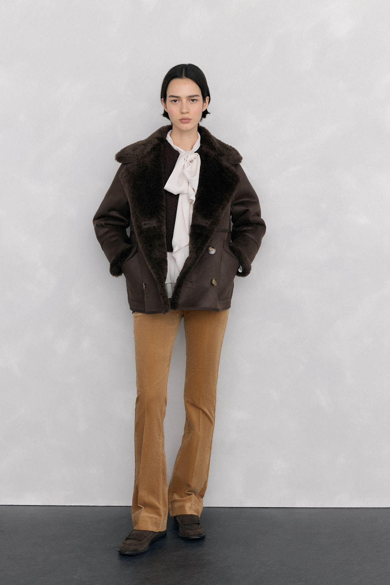 Pedro del Hierro velvet push-up flare pants