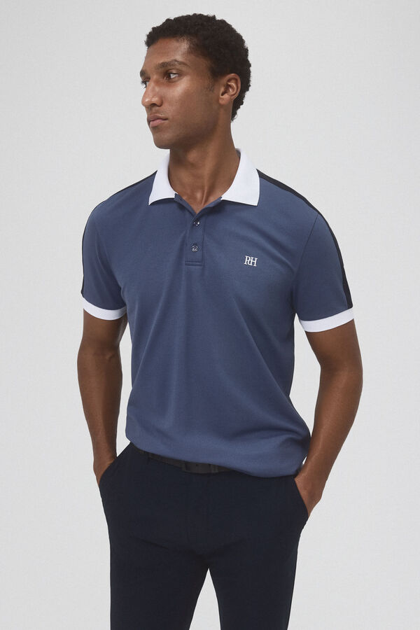 Pedro del Hierro Polo contrasts golf Blue