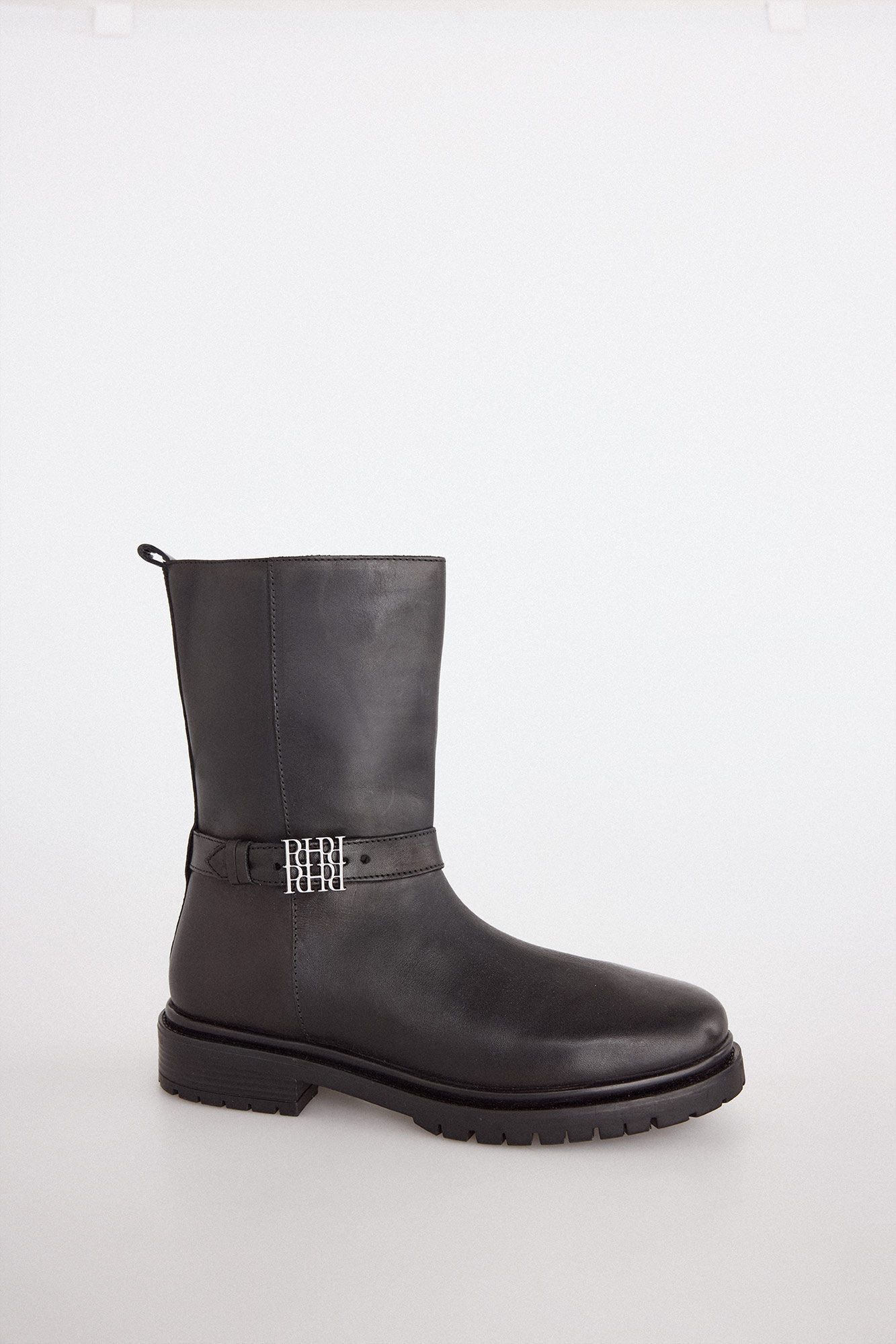 Pedro del Hierro Flat leather ankle boot with logo buckle