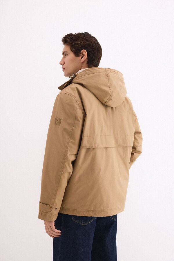 Pedro del Hierro Parka enchimento leve Beige