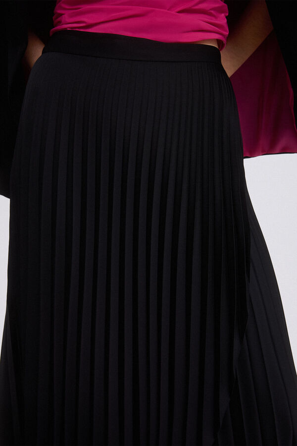 TFP by Tamara Falcó Pleated wrap skirt Black