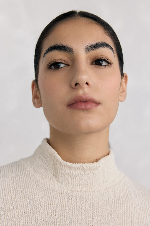 Pedro del Hierro Wrinkled high neck T-shirt Ecru