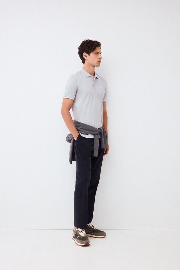 Pedro del Hierro Polo pu&ntilde;o fantas&iacute;a Gris