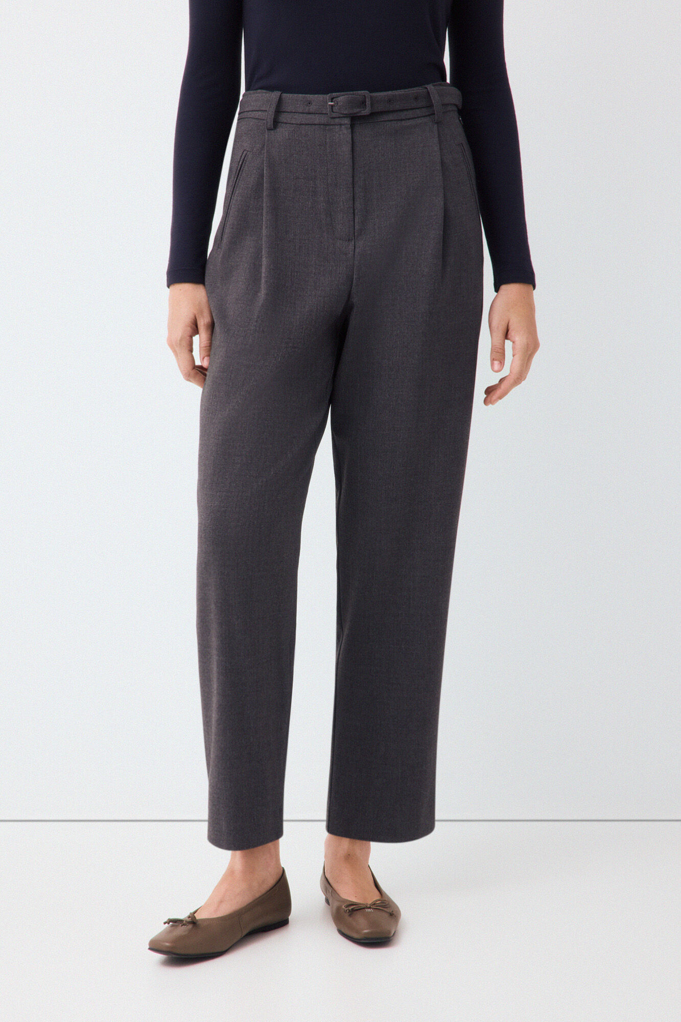 Pedro del Hierro Trousers with belt