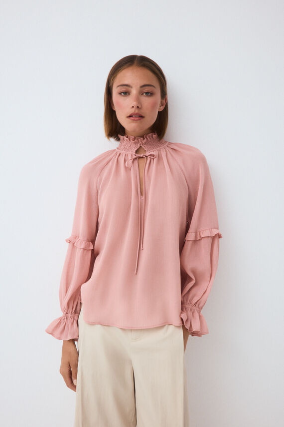 Blusa fluida volantes