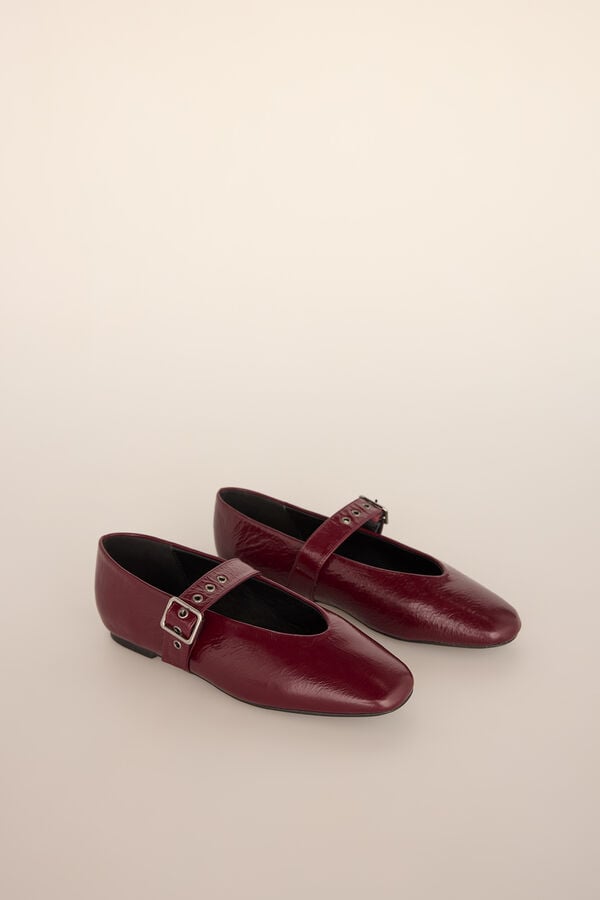 Pedro del Hierro Leather ballerina with washers Burgundy