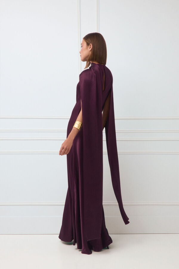TFP by Tamara Falc&oacute; Detachable cape dress Burgundy