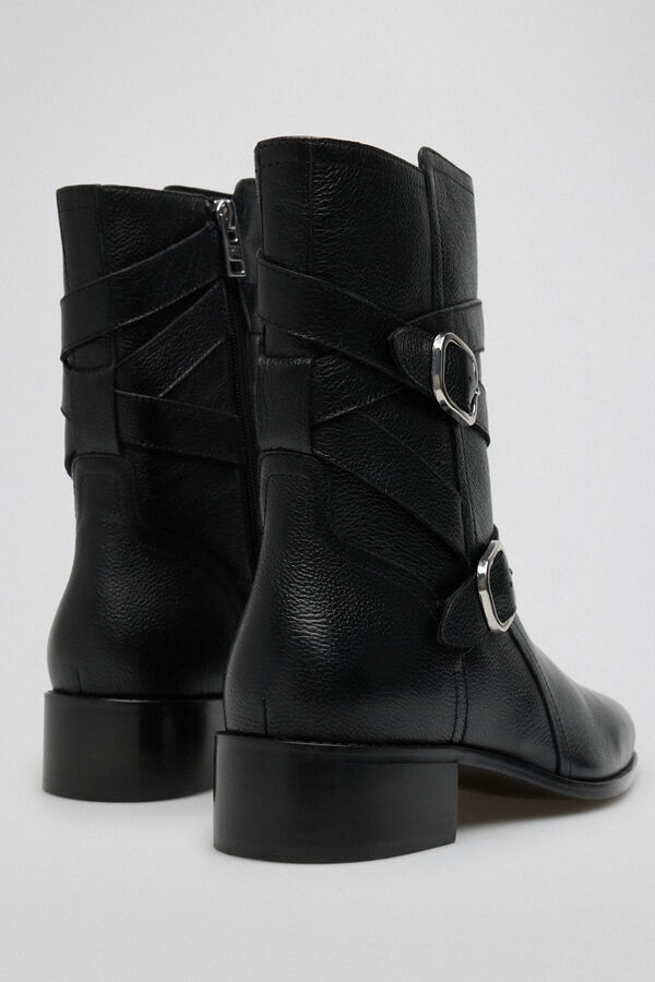 Pedro del Hierro Botins biker com fivelas Preto