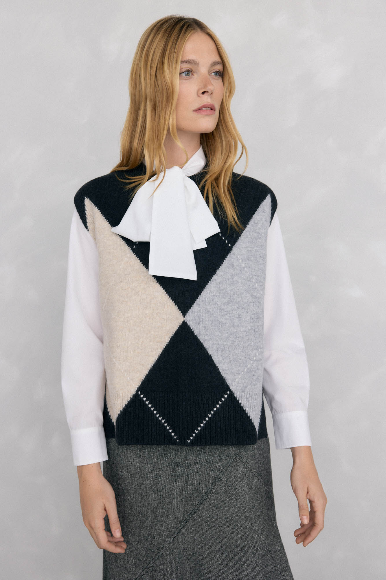 Pedro del Hierro Diamond jacquard vest