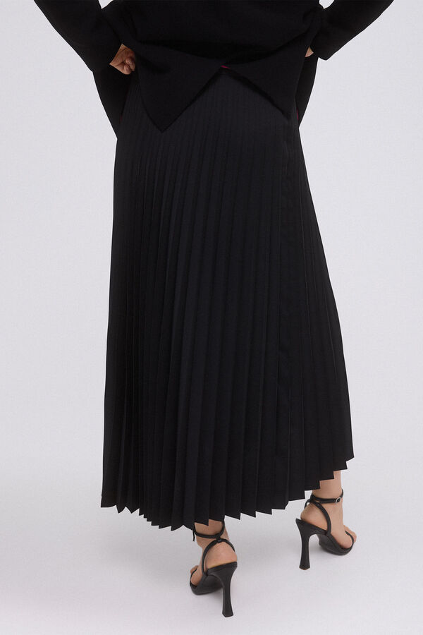 TFP by Tamara Falcó Pleated wrap skirt Black