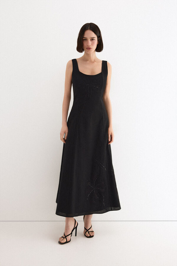 TFP by Tamara Falc&oacute; Floral embroidered dress Black