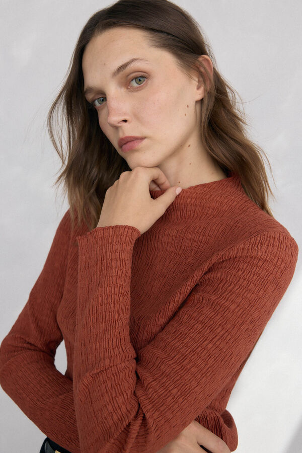 Pedro del Hierro Structured funnel neck t-shirt Brown