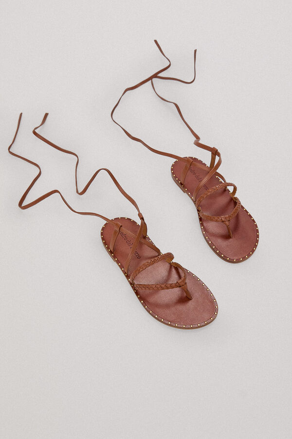 Pedro del Hierro Woven leather thong sandal with studs Brown