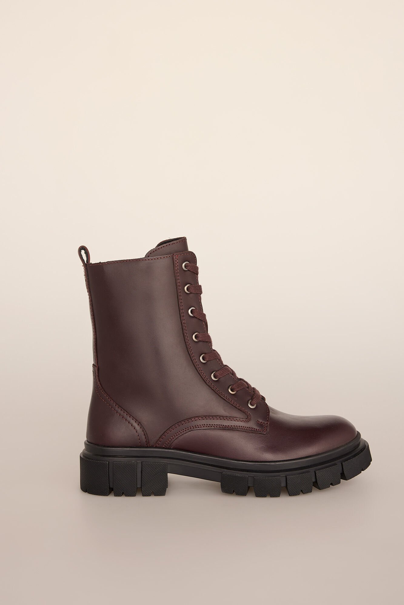 Pedro del Hierro leather combat boot