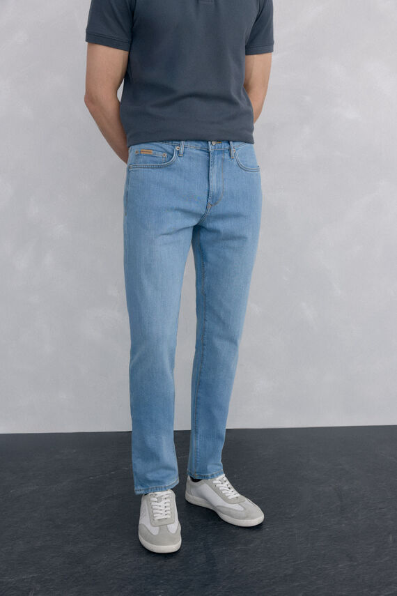 Pantalón vaquero slim fit