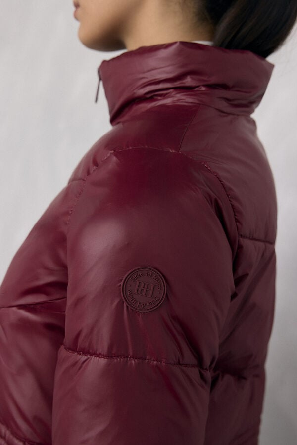 Pedro del Hierro Parka comprida capuz Bordeaux
