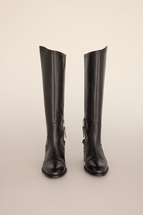 Pedro del Hierro Equestrian boot with metallic detail Black
