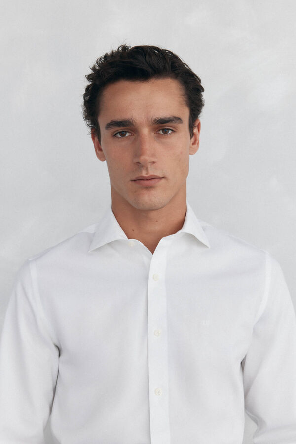 Pedro del Hierro Plain non iron + stain resistant slim fit dress shirt White
