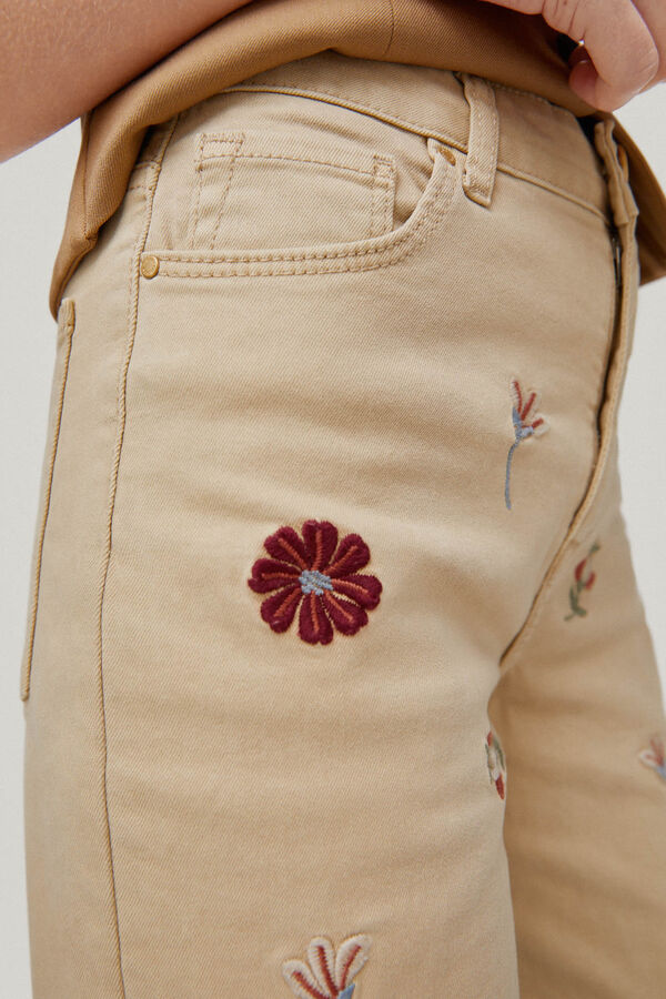 Pedro del Hierro Jeans 5 bolsos leg flare cropped bordado Beige