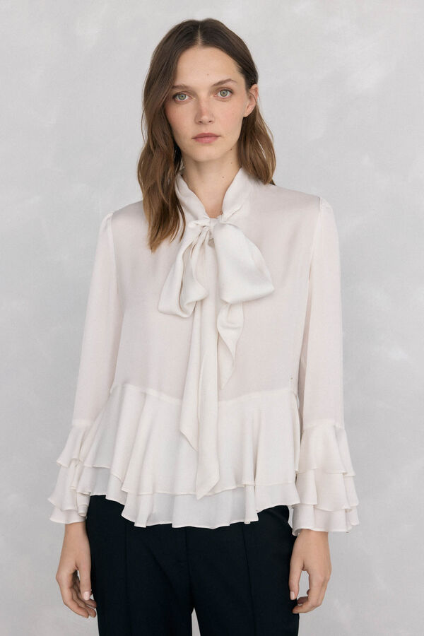 Pedro del Hierro Ruffled blouse with bow Ecru
