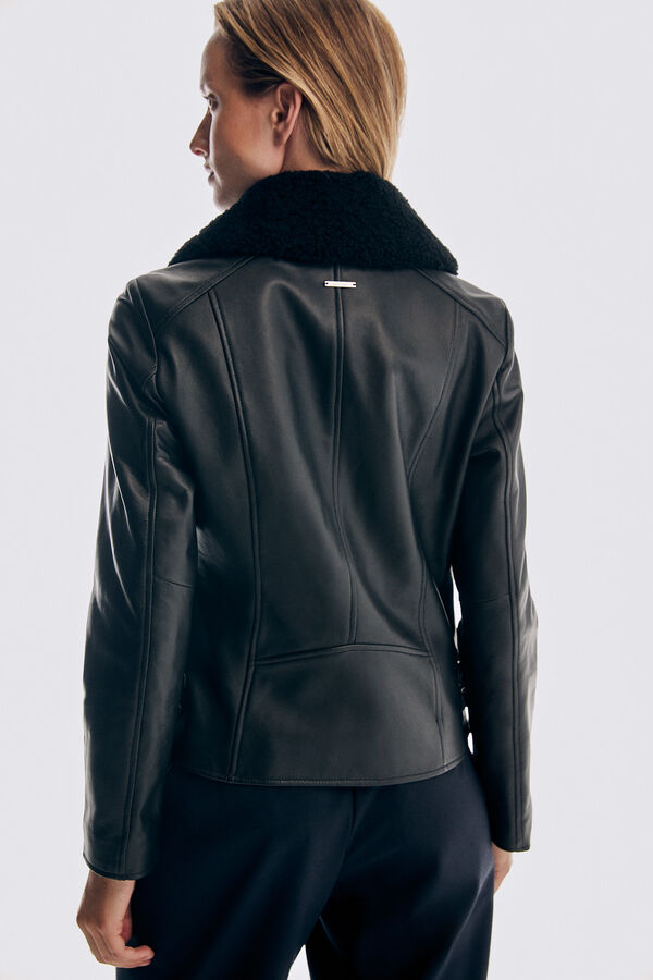 Pedro del Hierro Cazadora perfecto napa Negro