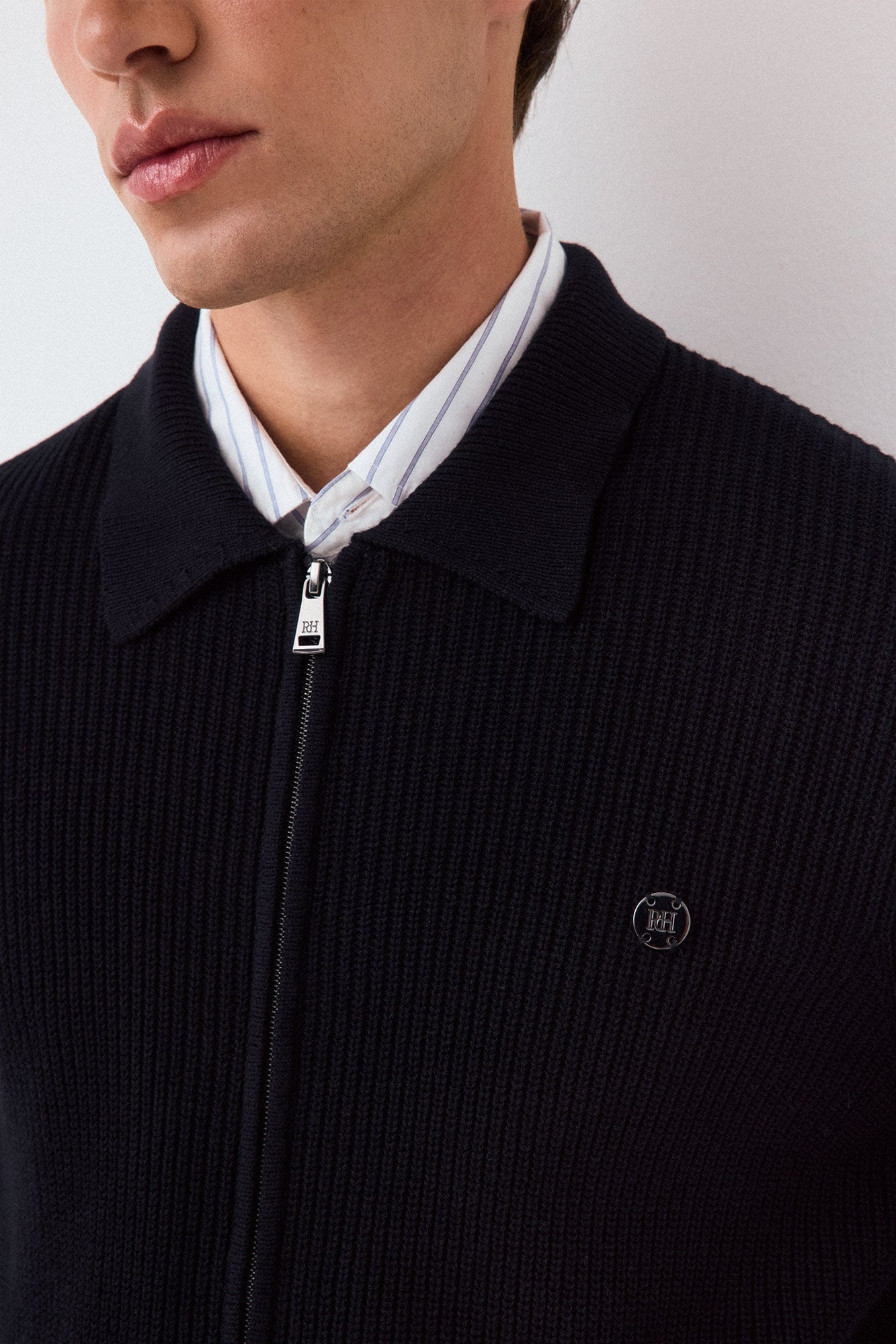 Pedro del Hierro Polo neck knit structure cardigan with zip fastening