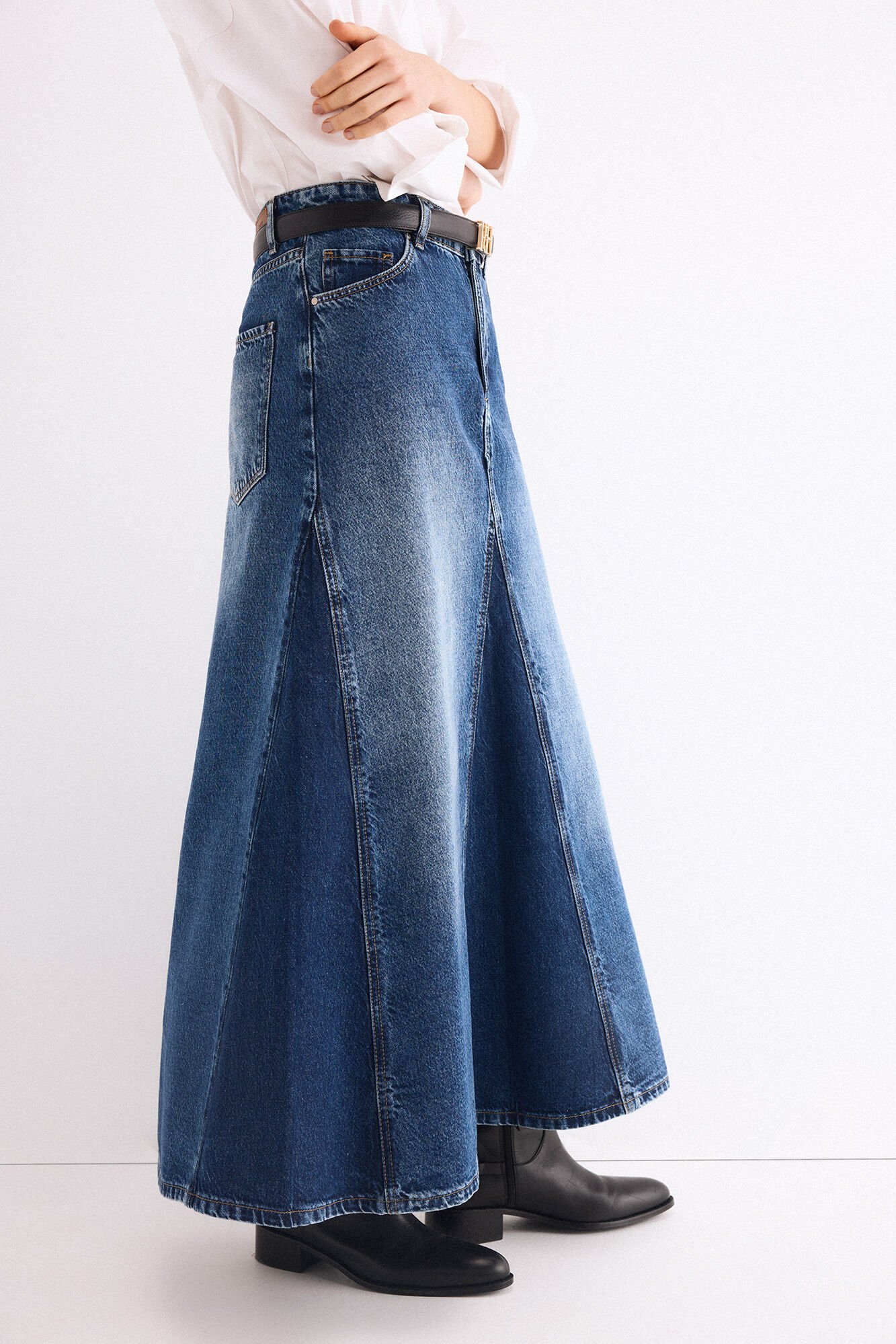 Pedro del Hierro Denim A-line skirt