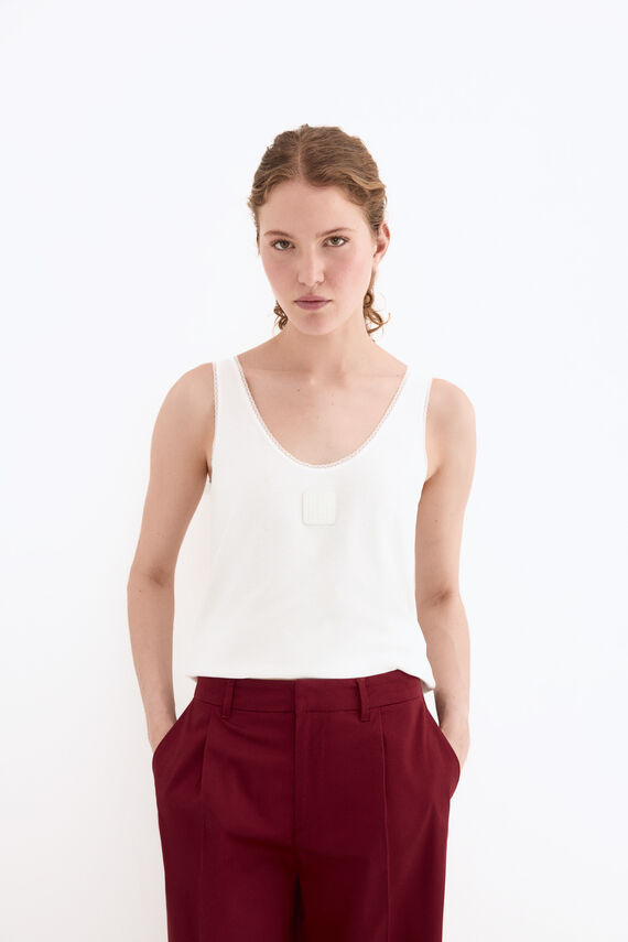 Camiseta tirantes escote v