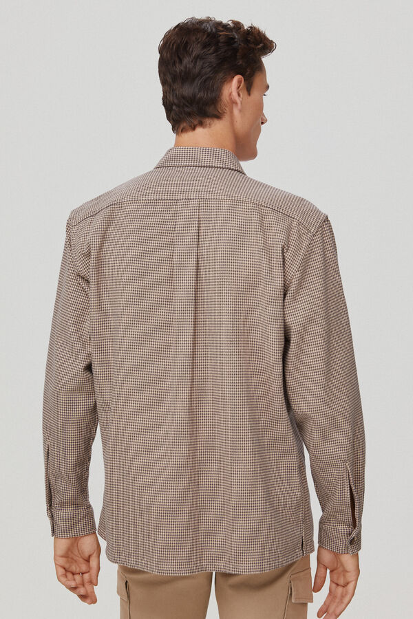 Pedro del Hierro Sobrecamisa en tejido de cuadros Marr&oacute;n