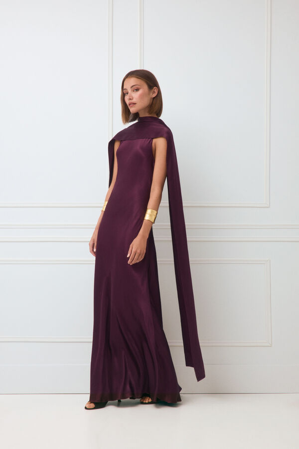 TFP by Tamara Falc&oacute; Detachable cape dress Burgundy