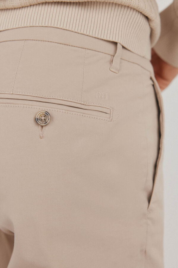 Pedro del Hierro Premium Flex Slim Fit Lightweight chinos Pants Beige
