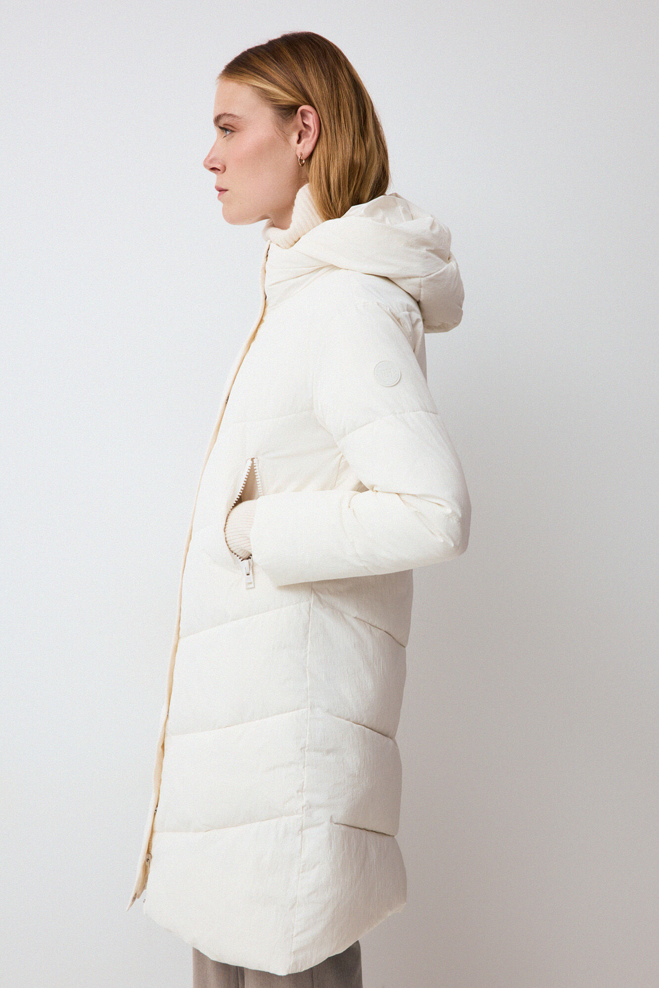 Pedro del Hierro Puffer long parka with hood