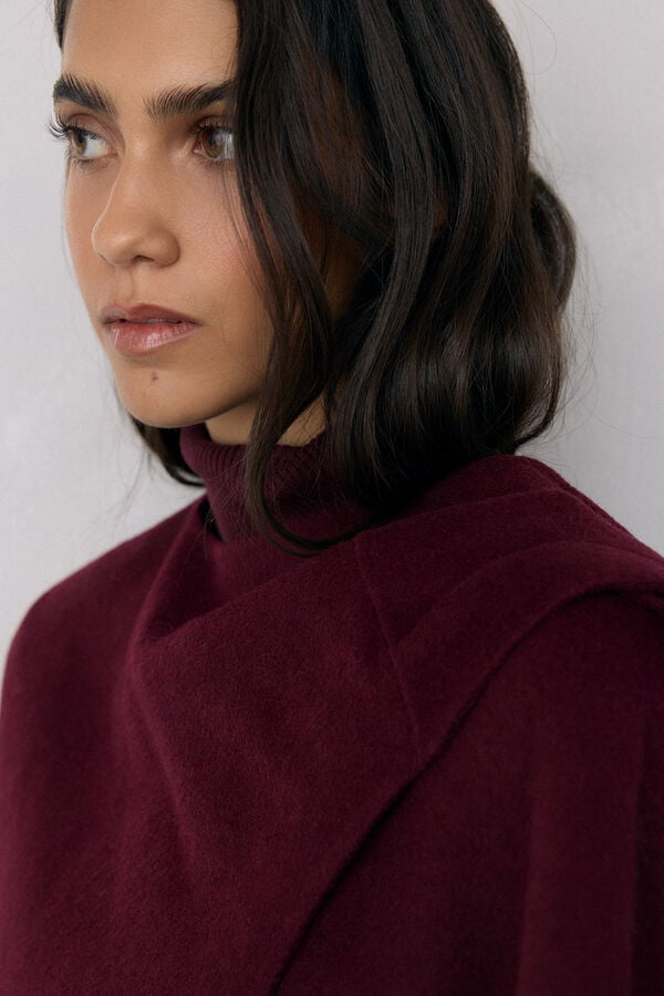 Pedro del Hierro Double-sided pierced wool cape Burgundy