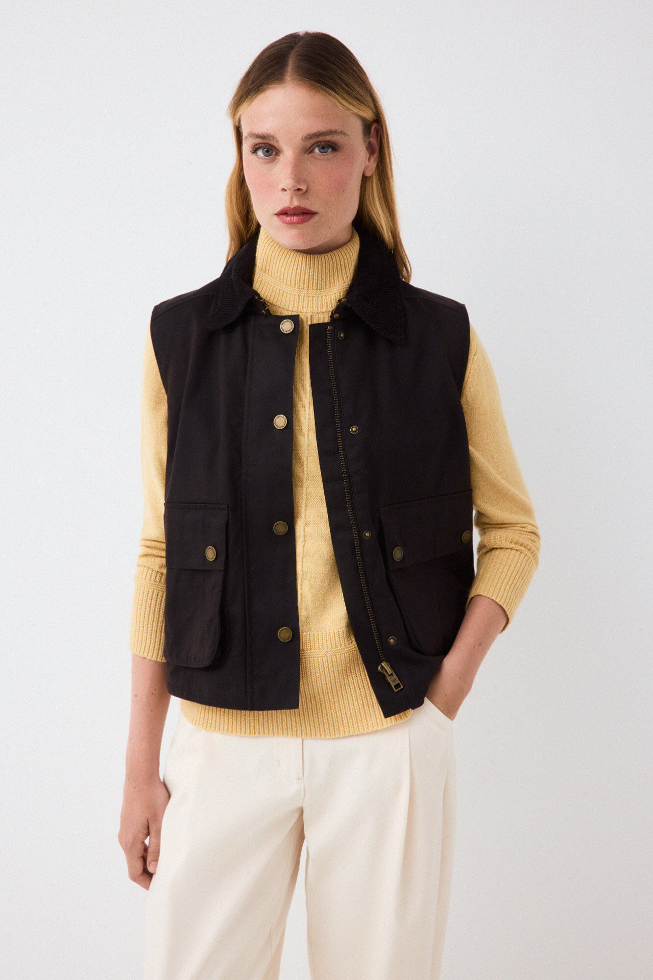 Pedro del Hierro Waxed short gilet