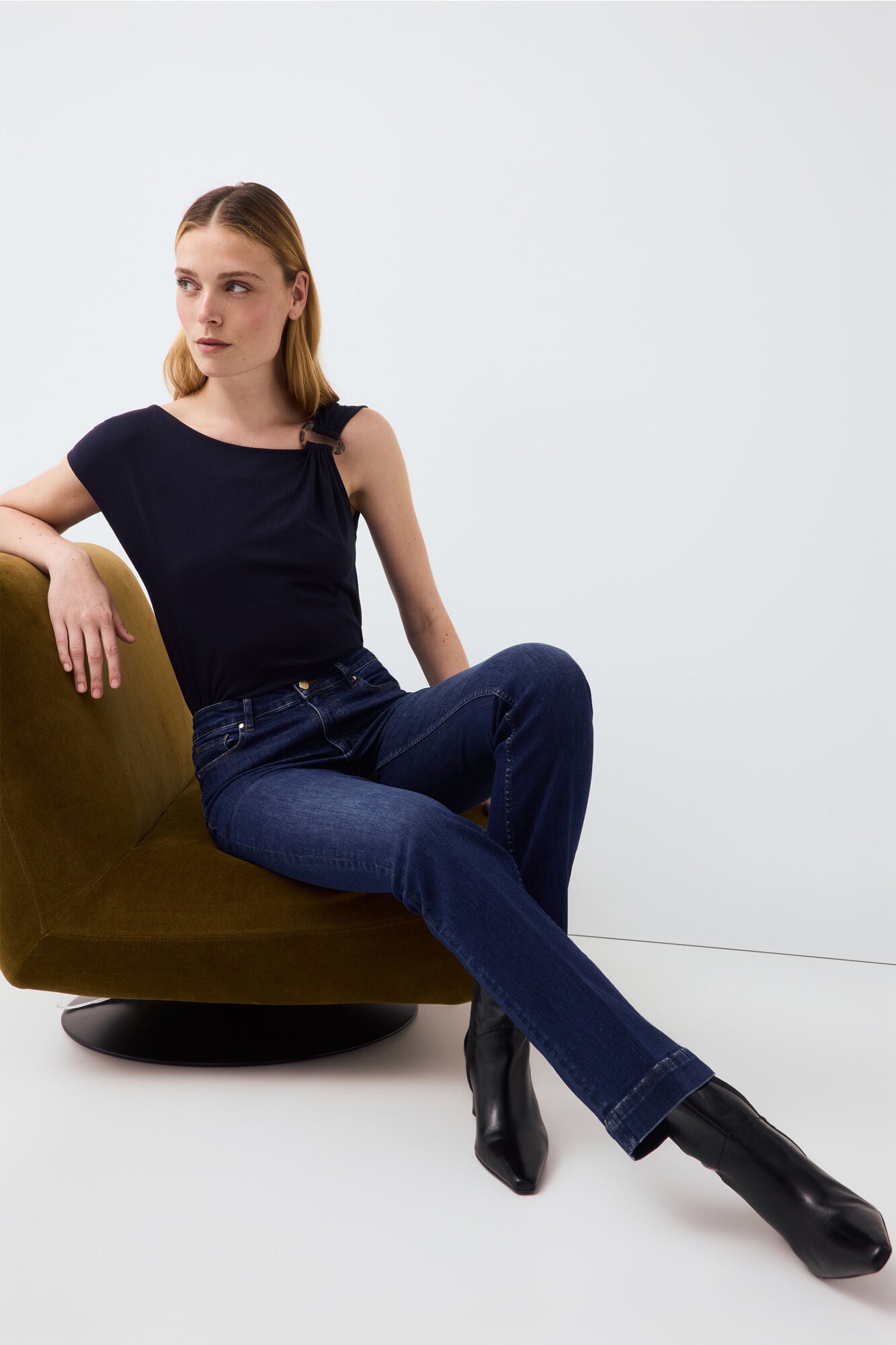 Pedro del Hierro Jeans push up stove pipe b&aacute;sicos