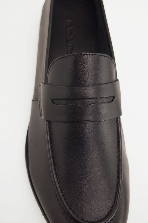 Pedro del Hierro Mocas&iacute;n piel Negro