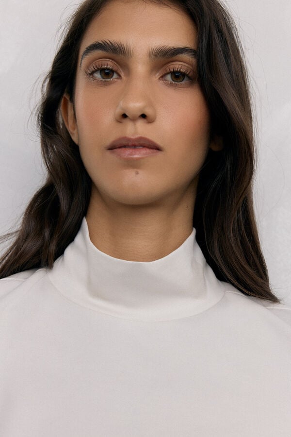 Pedro del Hierro High neck T-shirt Ecru