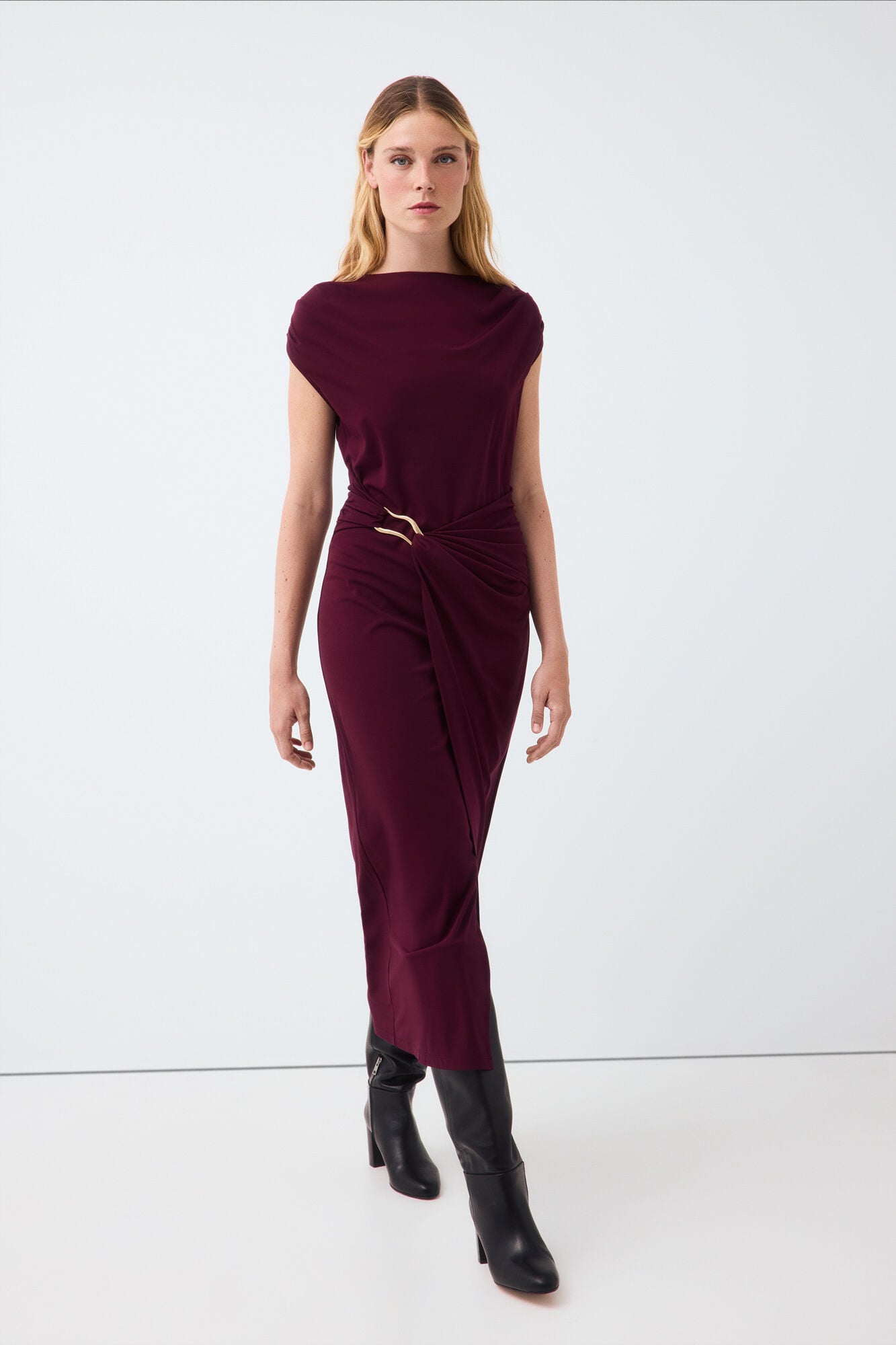 Pedro del Hierro Gold fitted dress
