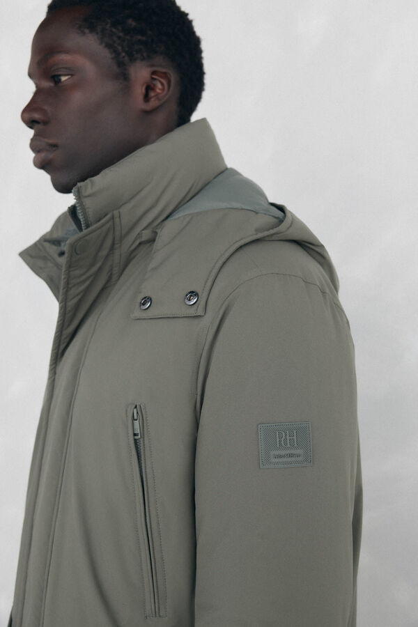 Pedro del Hierro Long parka with hood and views Green