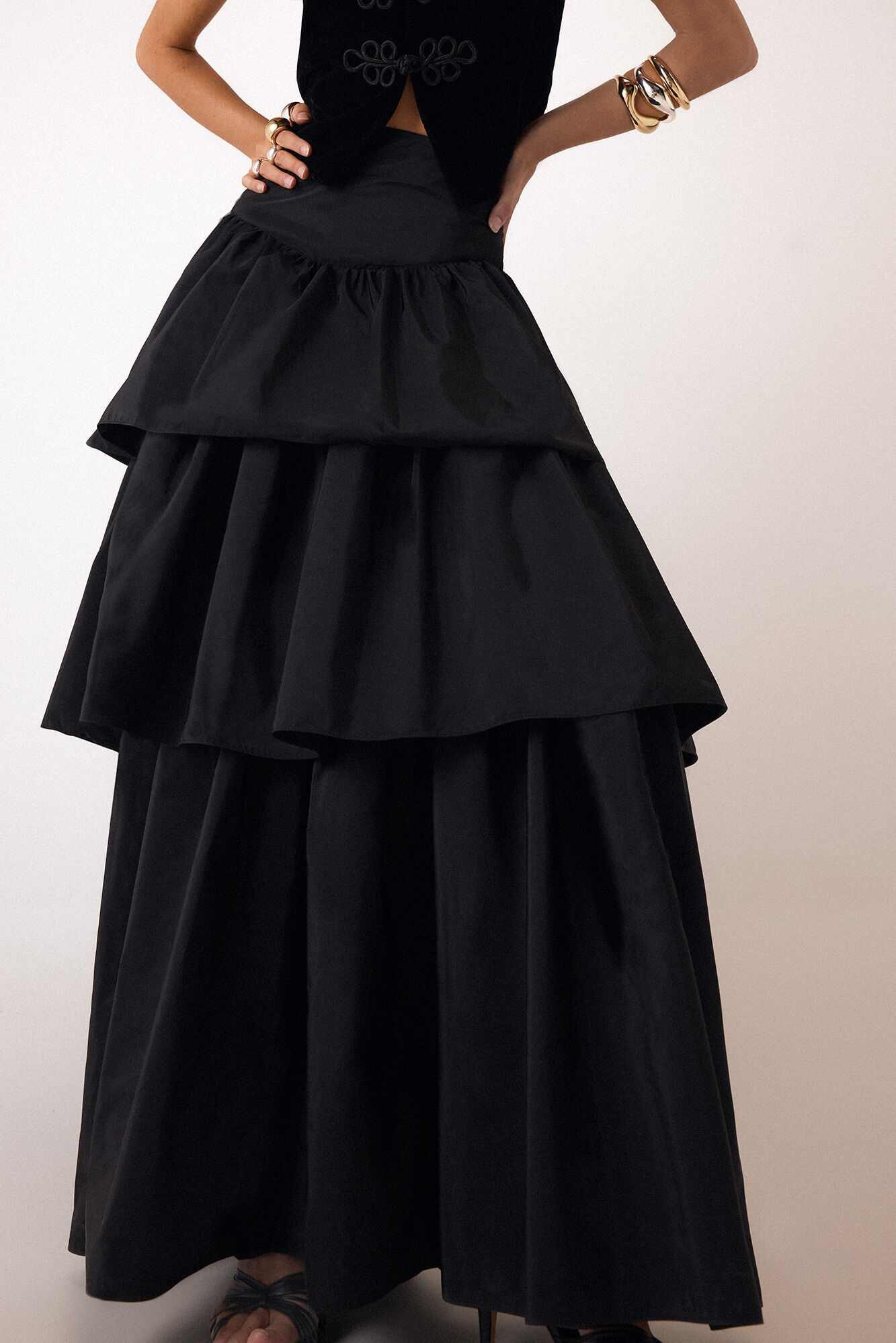 Pedro del Hierro Long skirt with ruffles