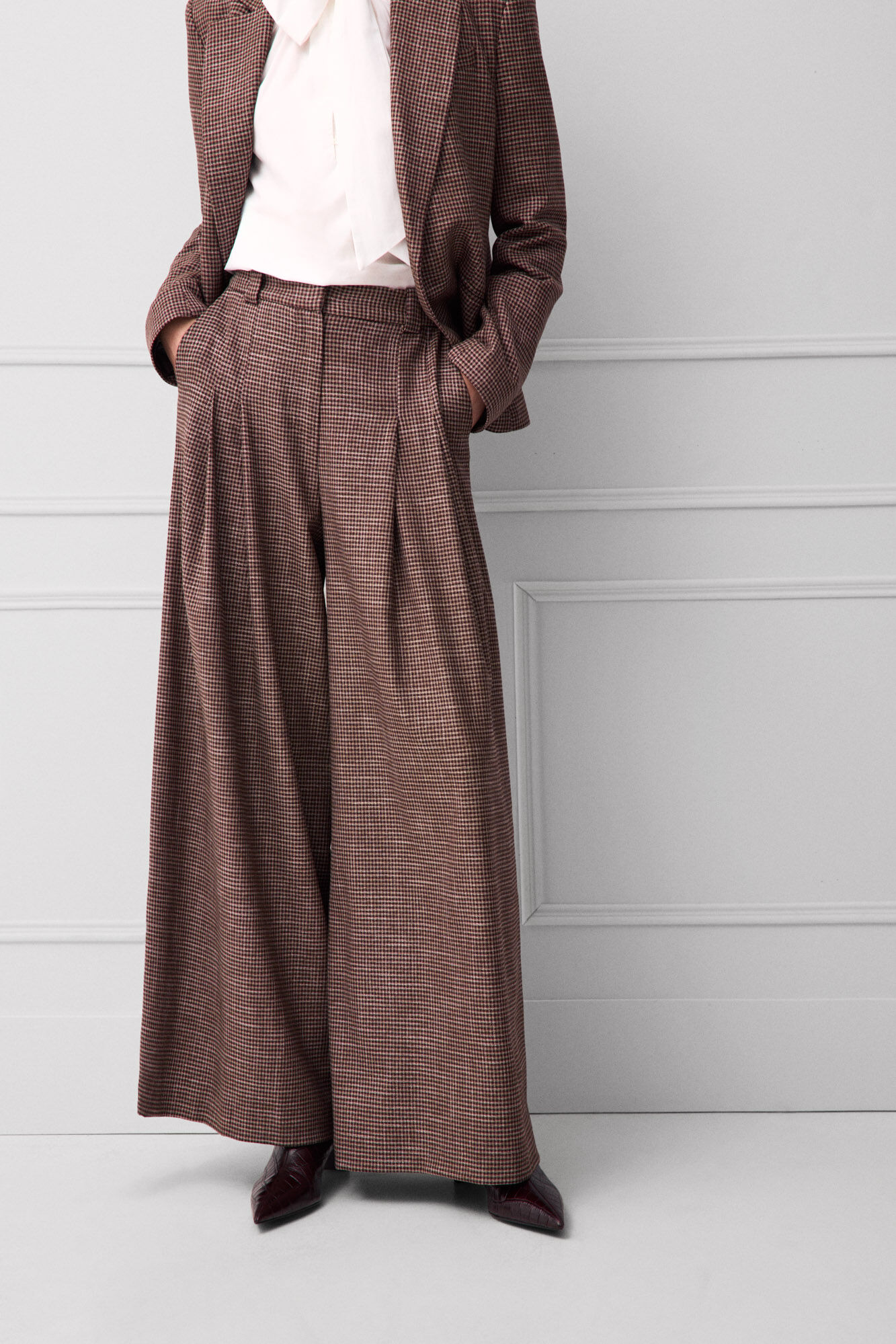 TFP by Tamara Falc&oacute; Plaid trousers