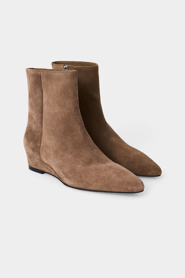 Pedro del Hierro Leather ankle boot Ecru