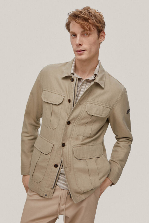 Safari Jacket: La chaqueta de corte sahariano  Мужская повседневная мода,  Мужская зимняя мода, Летние мужские наряды